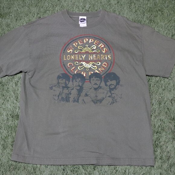 Men's Apple Records Beatles Sgt. Pepper's Lonely Hearts Club Band T-Shirt Sz XL - Picture 1 of 6